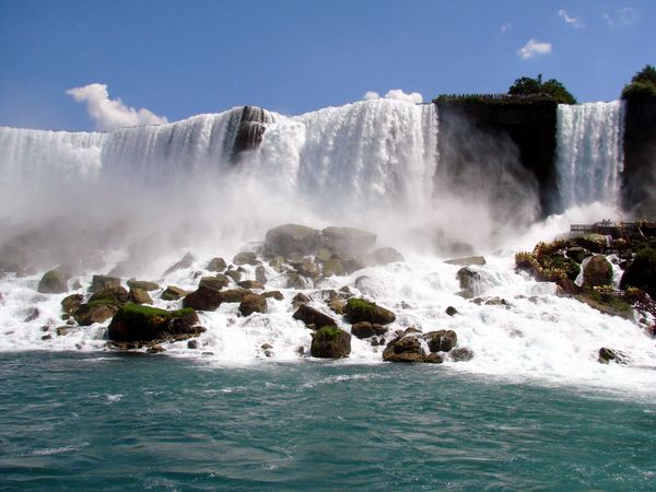 Beautiful Niagara Falls on a Hot Day...