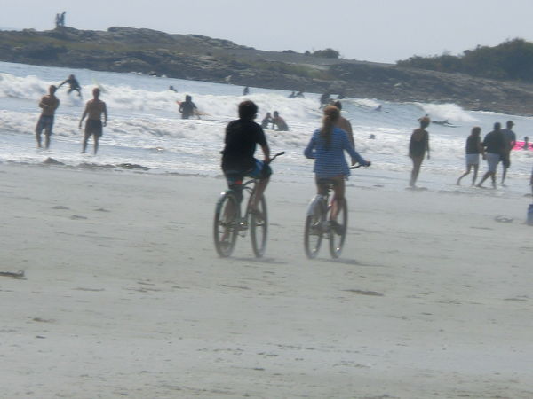 CYCLING ON THE BEACH ?...