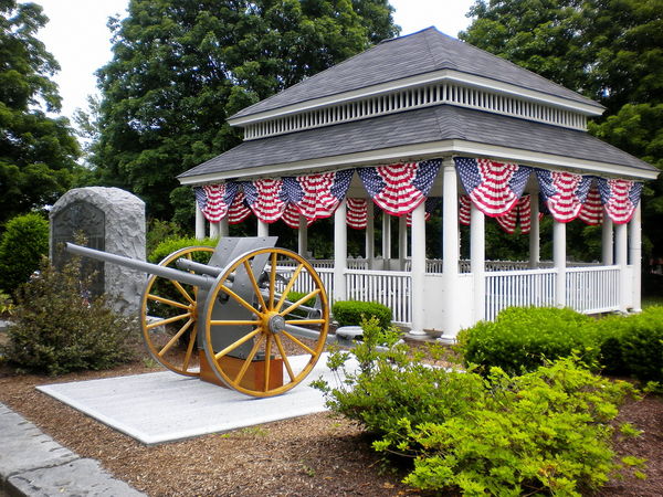 This was my travel entry. Veterans Park in Salem, ...