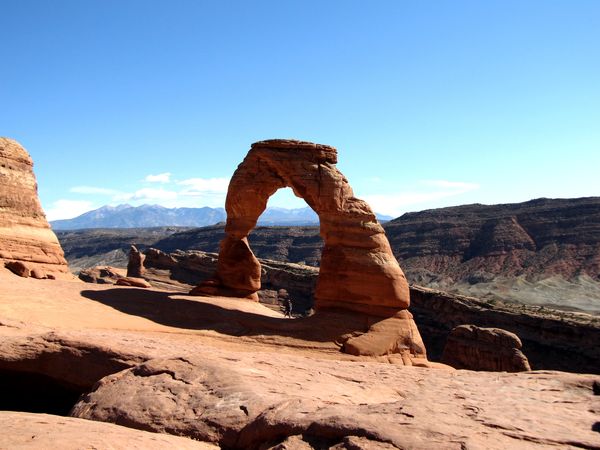 Delicate Arch - Arches NP - UT...