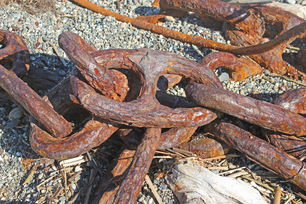 Rusting anchor chain #2...