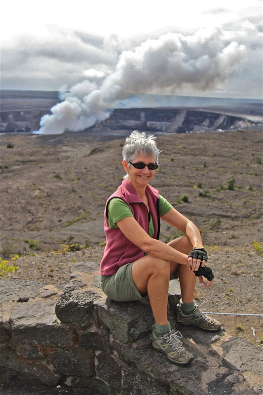 Halemau'mau crater..smoking!...