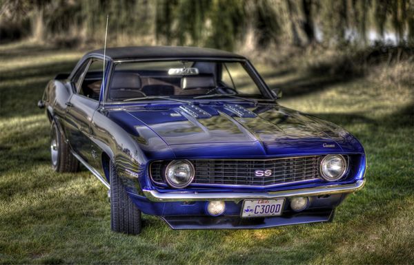 I did this 1969 Camaro Super Sport in HDR....