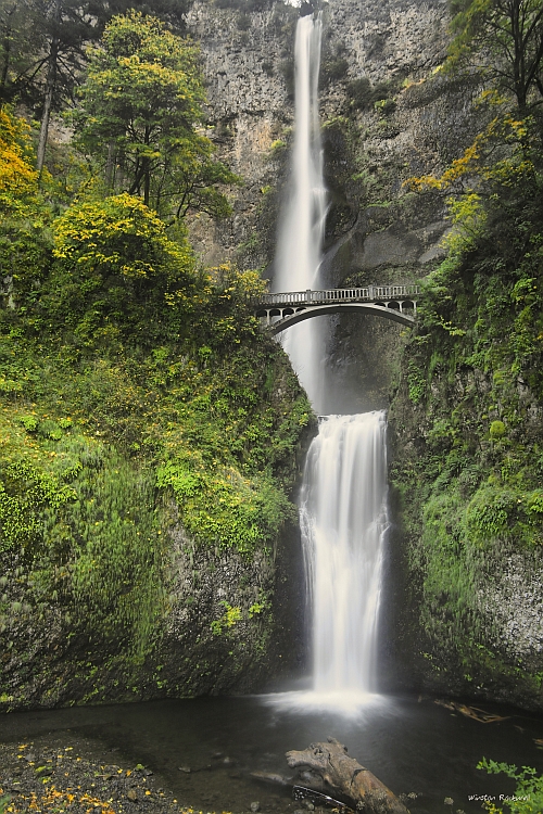 Multnomah Falls, Oregon...