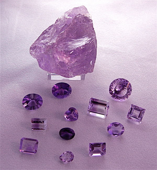 No Hope Diamond, Some rough and faceted Amethyst f...