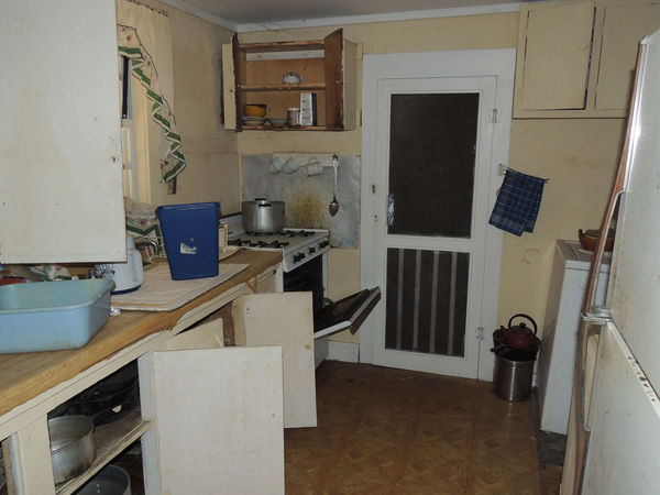 Kitchen needs updating/demolishing...