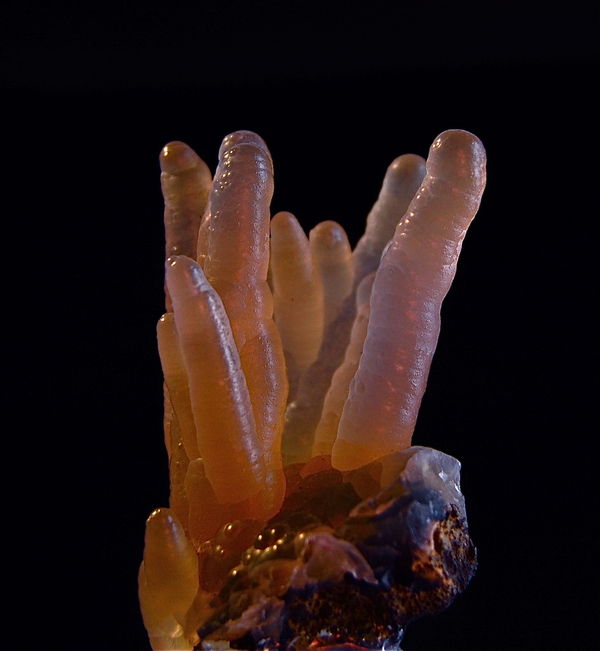 Chalcedony stalactite 2" Mexico...