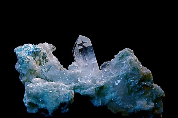 Quartz crystal on Turquoise 4" Arizona...