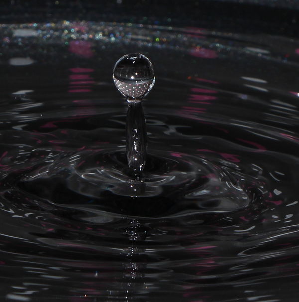 Attempt at a waterdrop...