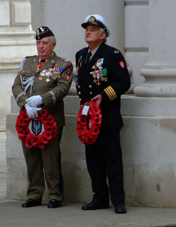 Waiting to lay wreaths at The Cenotaph....
