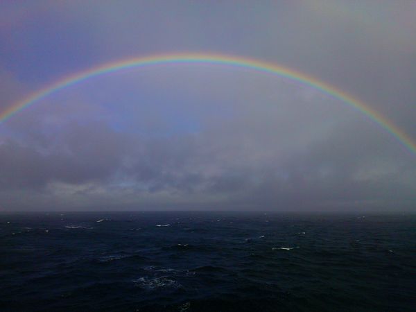 whats there to say, it's a rainbow at sea !!...