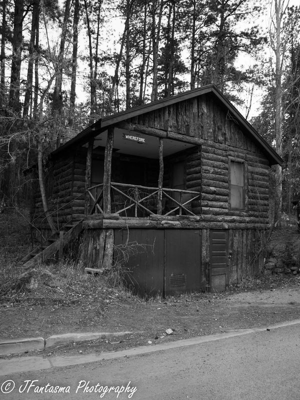 An old abandoned Cabin...