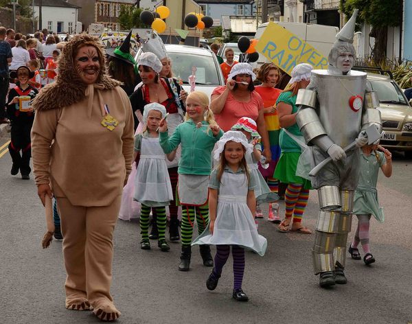 Wizard of Oz Carnival goers...