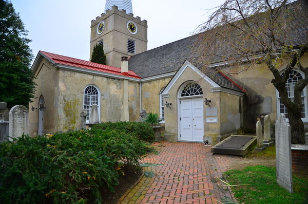 episcopal church, old new castle...