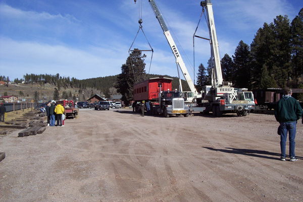 Here is the Passanger Couch loaded on one trailer ...