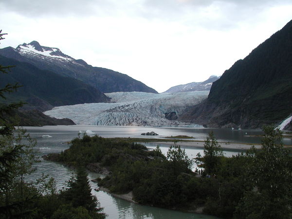 Mendenhall Glacier, Juneau...