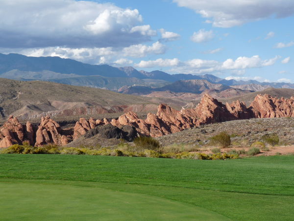 golf course close to Zion...
