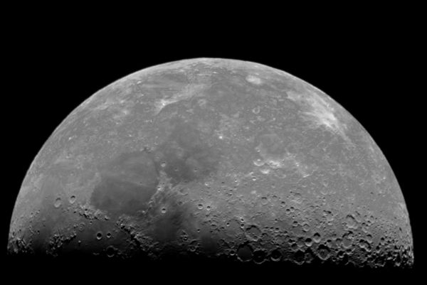 Moon at Prime Focus through Dynamax 8 SCT...