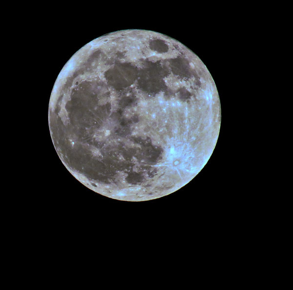 SX40HC image of the moon...