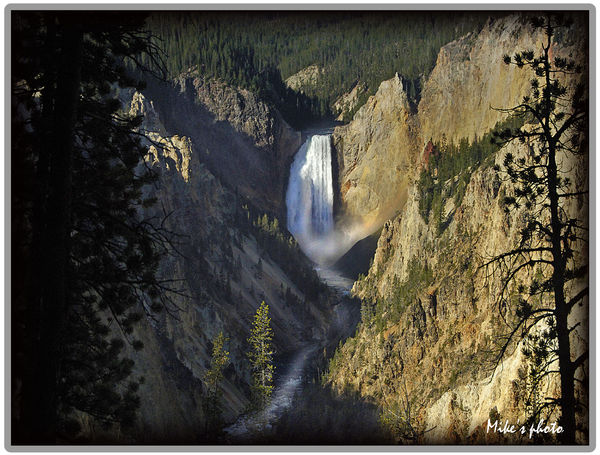 Yellowstone falls....
