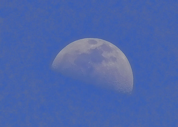 Moon shot in the afternoon/55-300 lens...