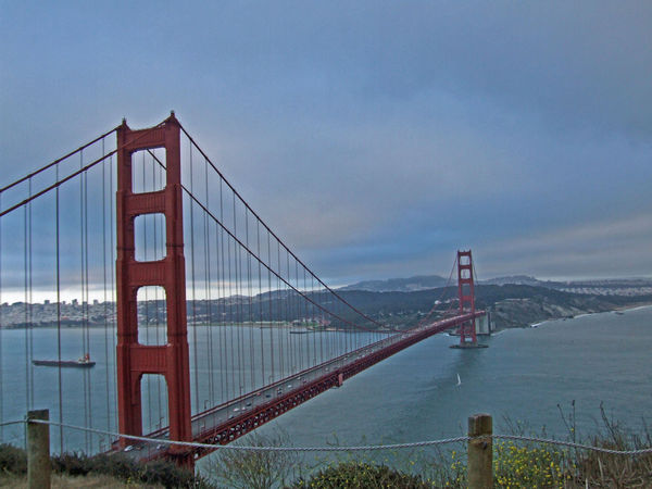 Golden Gate Bridge SF...