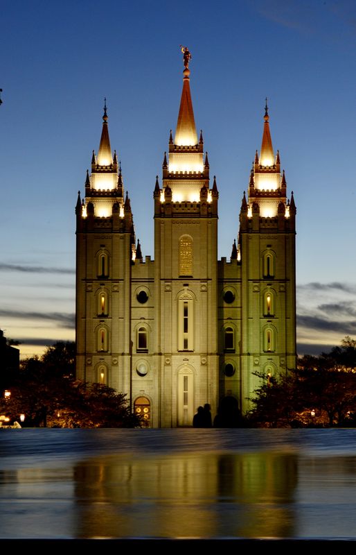 Dusk at Temple Square....