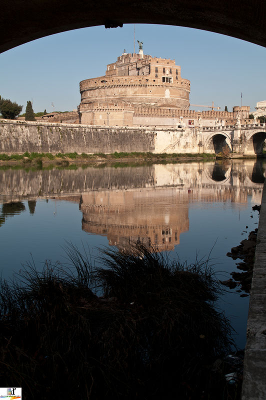 Another walk along the river this time in Rome....