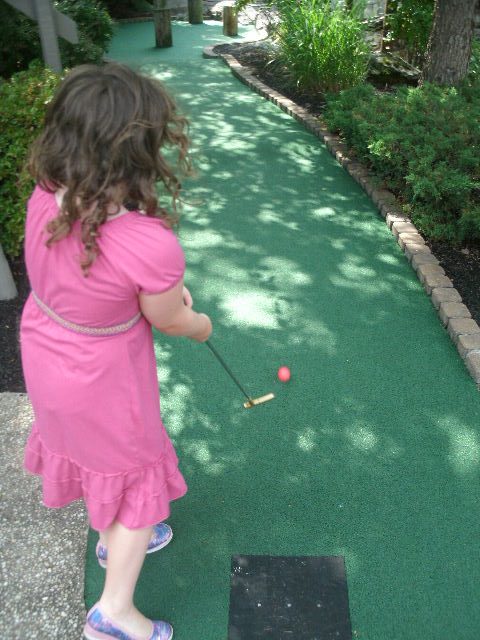 Wicked family mini golf game...