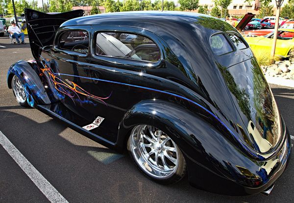 1937 Ford Side View...