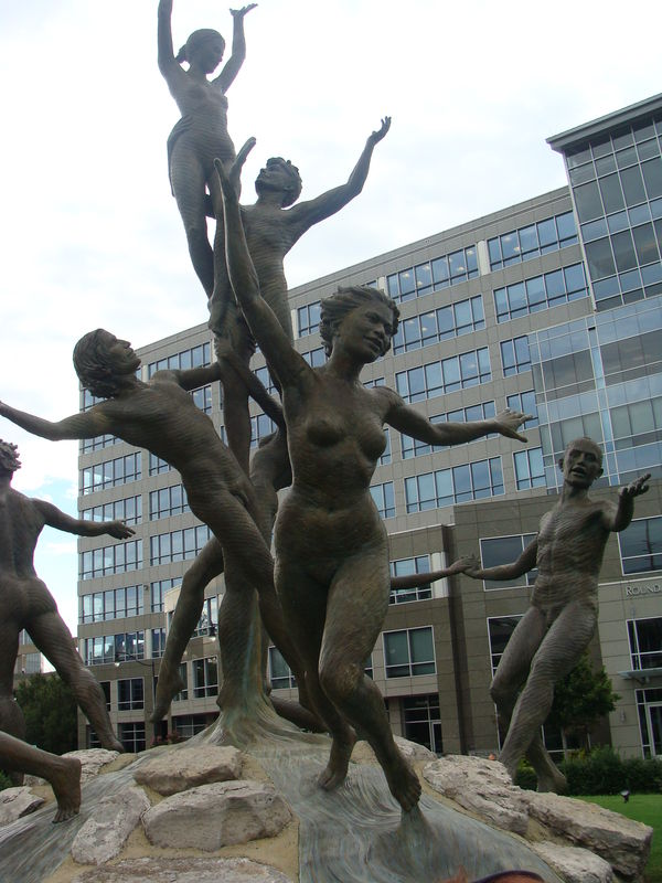 largest group statue in US, depicts figures dancin...
