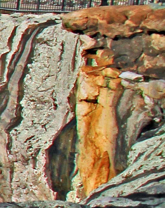 Noccalula Falls Can you see the Indian Princess with he boyfriend just