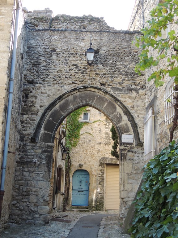 Entry gate to the Jewish Quarter...