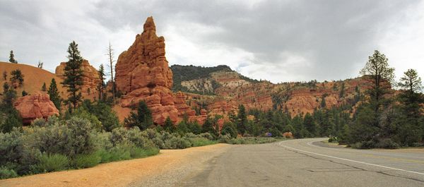 Road into Red Canyon pano (near Bryce)...