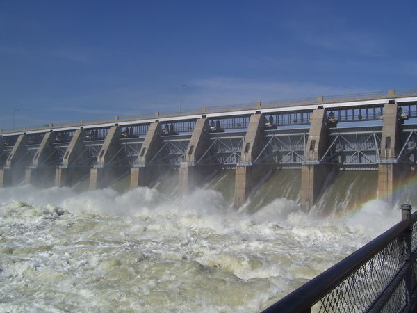 Galvins Point Dam during record release of waters...