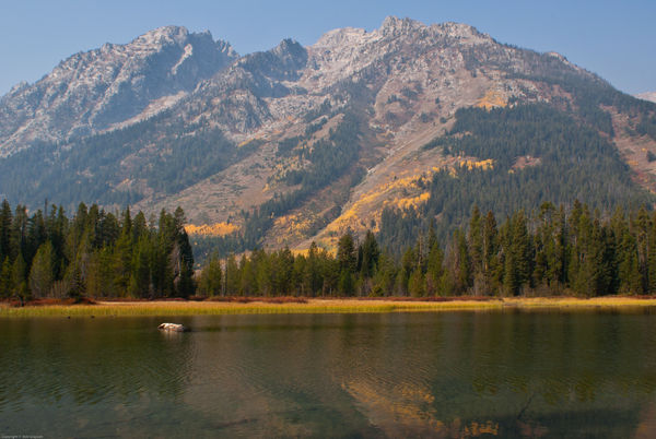 Mountains, lake and fall colors...