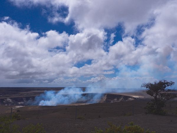 Volcanoes National Park, Kilauea Caldera...