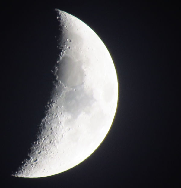 Shot the moon with a SX50...