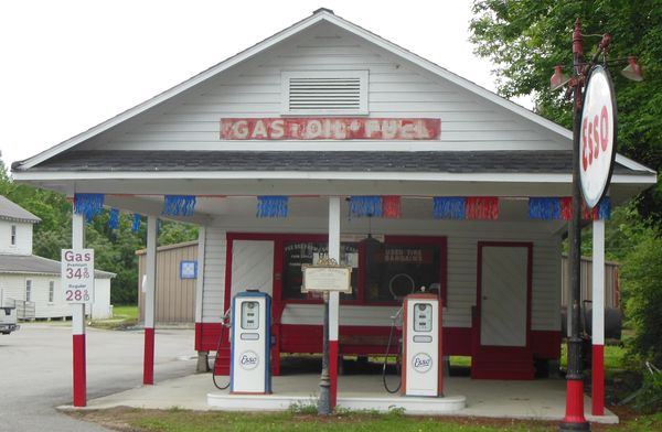 Old Gas station in Galivants Ferry...