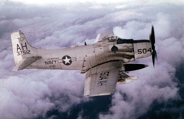 A-1H "Skyraider"...