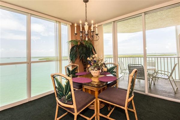 17th floor condo view very close to Ft. Myers Beac...