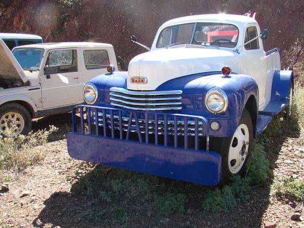 1952 Nash 1 1/2 ton truck w/ wrecker body. 1 of on...
