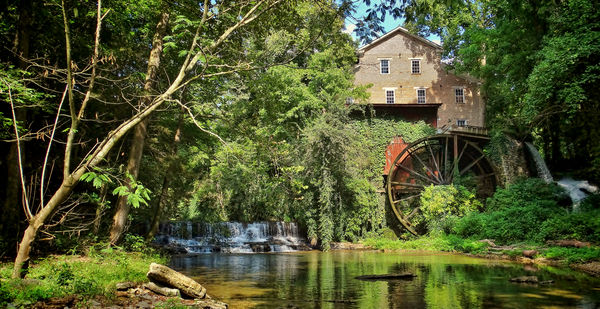 1st photo taken at Falls Mill, in camera HDR proce...