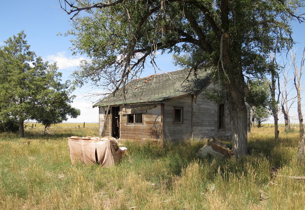 Abandoned home on a prairie...