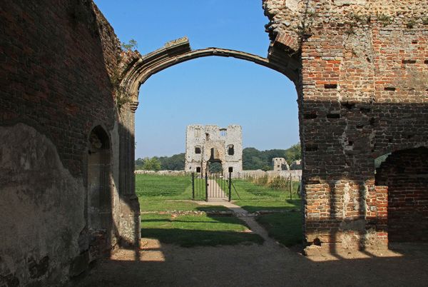Looking through the Gatehouses rear entrance towa...