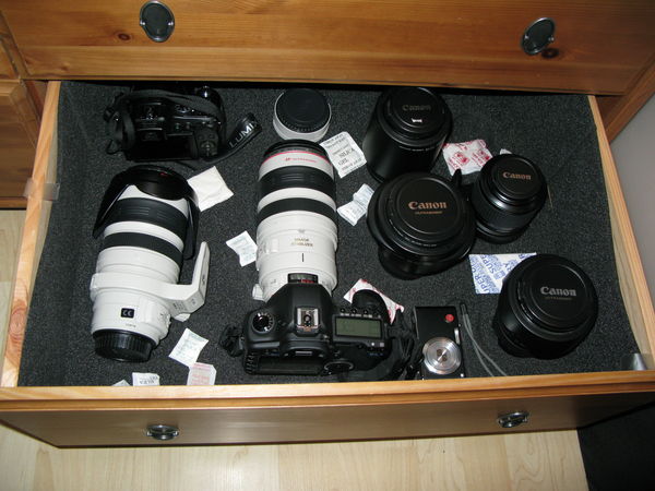 Camera/lens drawer & dessicant sachets...