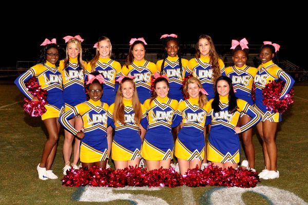 Loris Senior Cheerleaders...