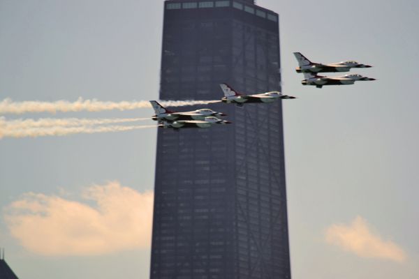 Thunderbirds @ 2011 Chicago Air and water Show at ...