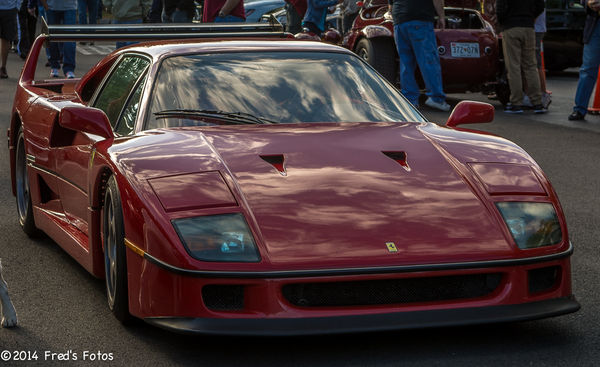 Ferrari F40...