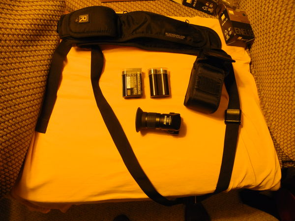 Strap, batteries and dr6...